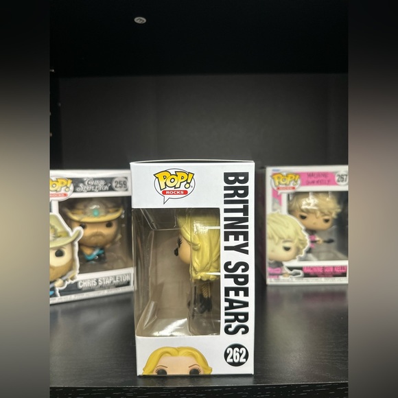 Funko Pop! Vinyl: Icons - Britney Spears #262 - Picture 2 of 6